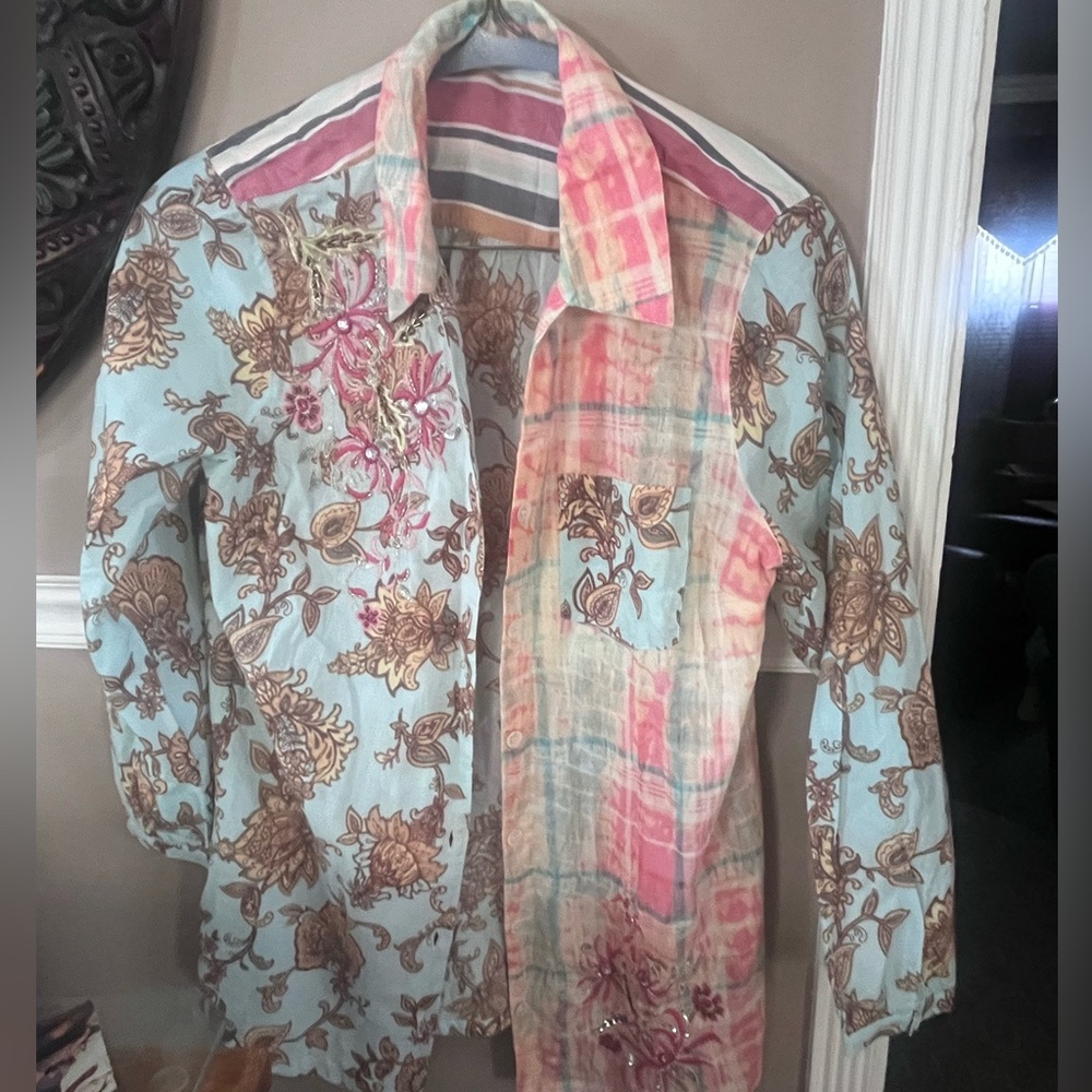 Soft Surroundings Floral Patchwork Button-Up Shir… - image 1